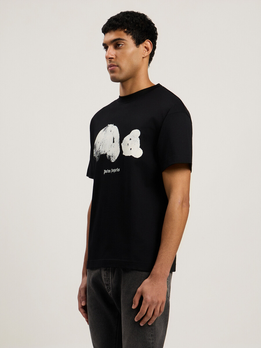 camiseta con oso roto en aerosol