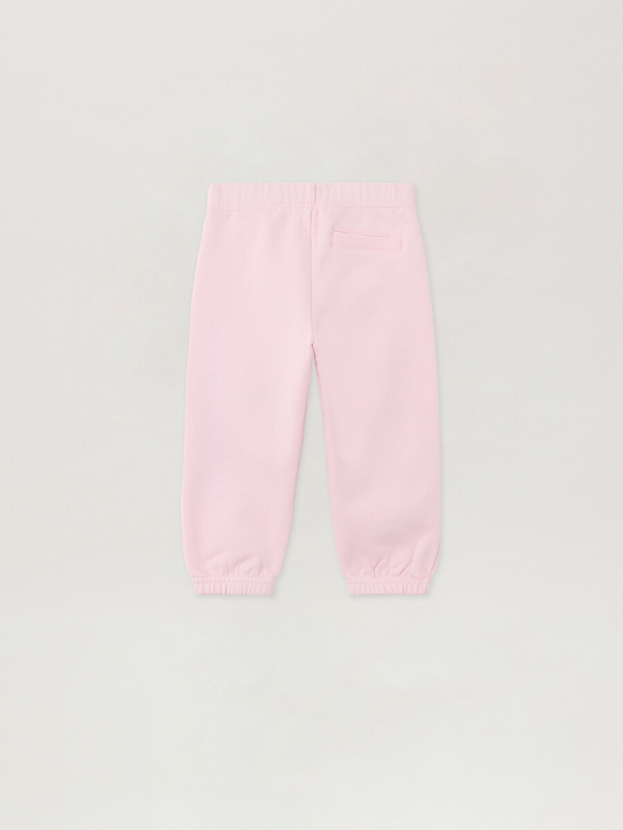 pantalones deportivos con logo superpuesto