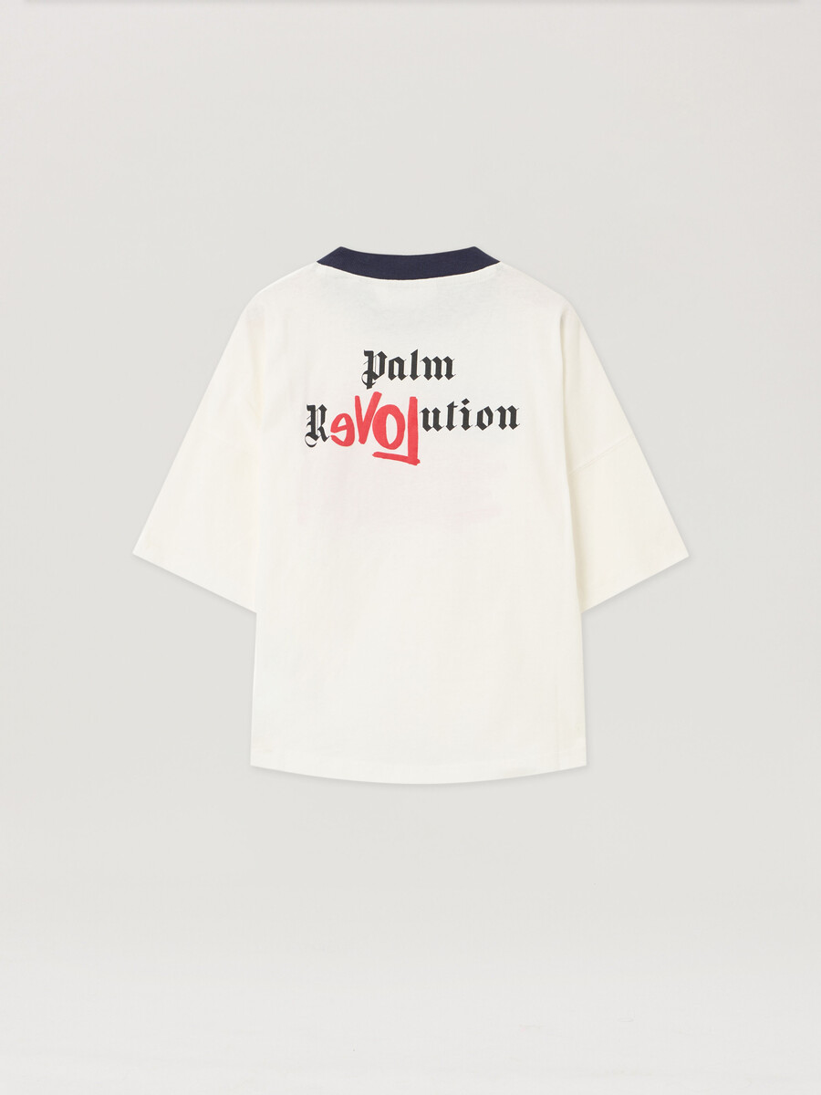 camiseta con gráfico de bandera