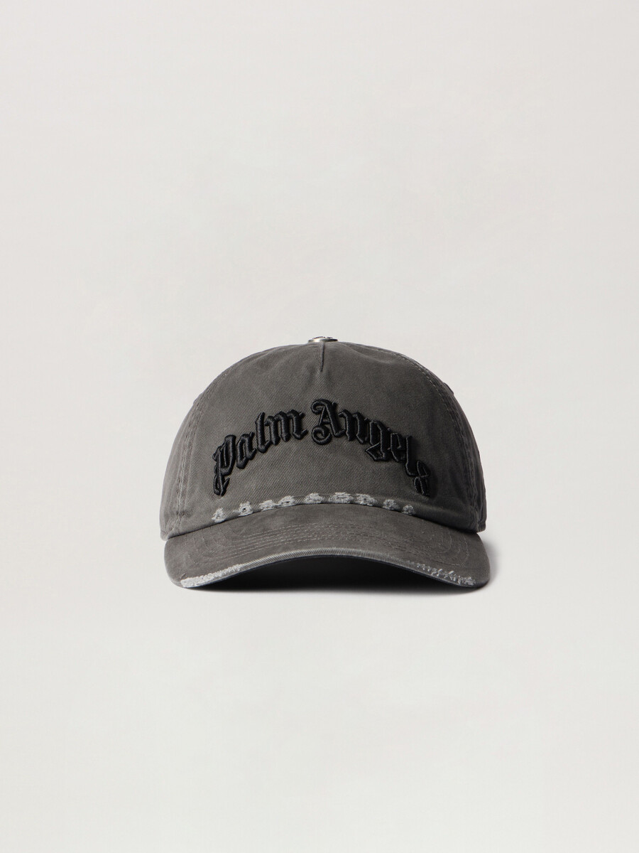 gorra desgastada con logotipo curvo