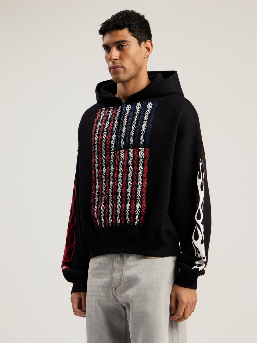 sudadera con capucha y cremallera con la bandera de las llamas